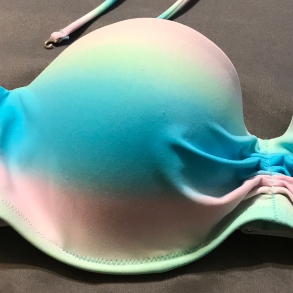 Victoria’s Secret swim top Sz 34C - Picture 6 of 6